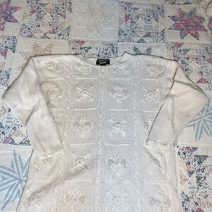90s cream sweater